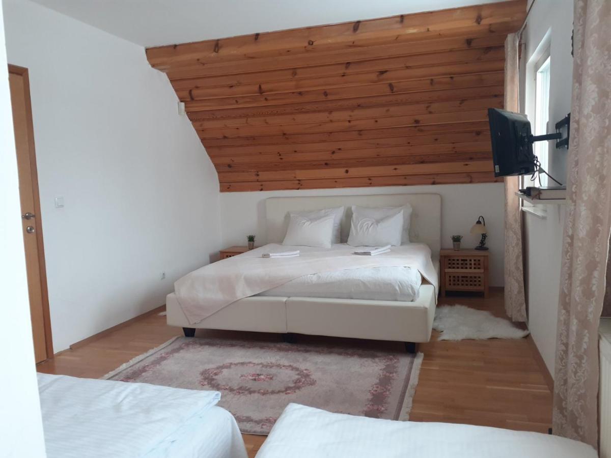 Holiday Home Vila Bjelašnica Buitenkant foto