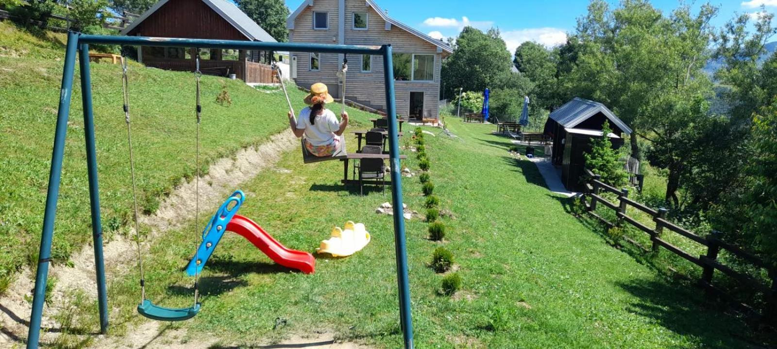 Holiday Home Vila Bjelašnica Buitenkant foto