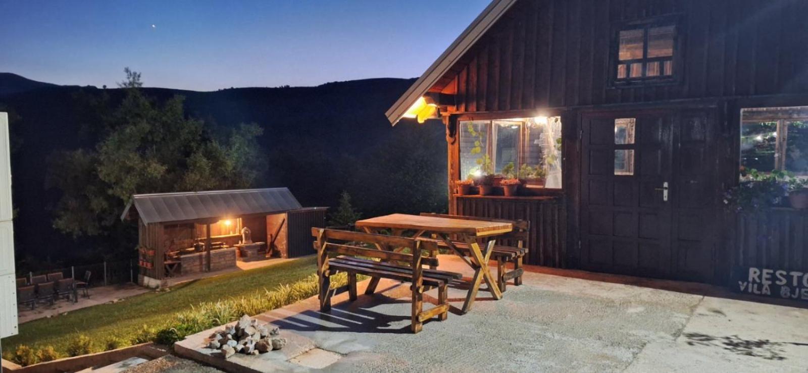 Holiday Home Vila Bjelašnica Buitenkant foto