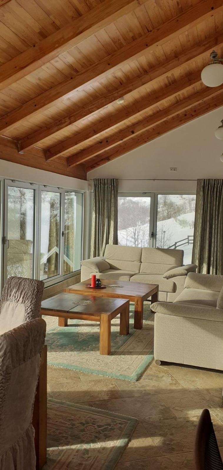 Holiday Home Vila Bjelašnica Buitenkant foto