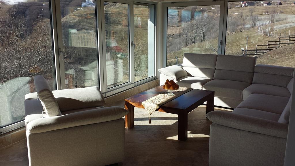 Holiday Home Vila Bjelašnica Buitenkant foto